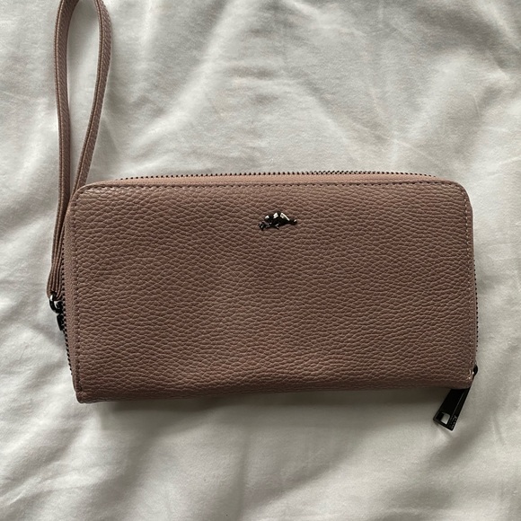 NEW Roots Zip Around Clutch wallet - Picture 2 of 6